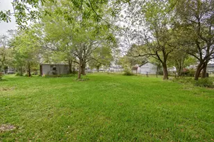 718 Partridge Ln, Eagle Lake, TX 77434 - Photo 22
