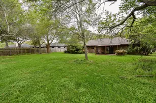 718 Partridge Ln, Eagle Lake, TX 77434 - Photo 32