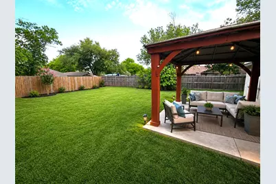 6927 Silver Star Drive, Houston, TX 77086 - Photo 10