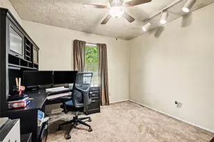 8518 Ashwyne Ln, La Porte, TX 77571 - Photo 14