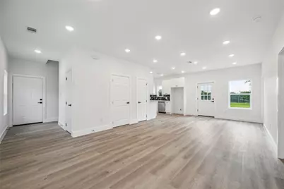 3704 Avenue S Street W, Santa Fe, TX 77510 - Photo 4