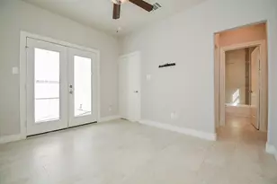 1610 Parker St, Houston, TX 77007 - Photo 6
