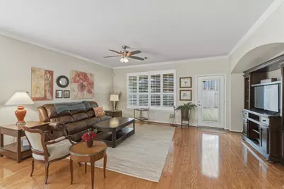 27 Paddington Court, Conroe, TX 77384 - Photo 8