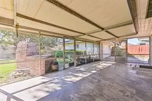 5106 Sleepy Creek Dr, Houston, TX 77017 - Photo 32