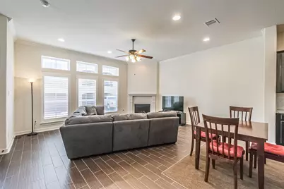 9 Laurelwood Drive, Pasadena, TX 77058 - Photo 10