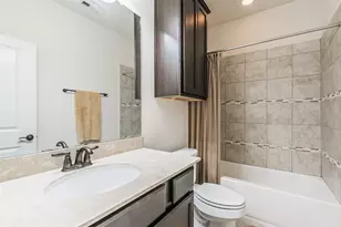 9 Laurelwood Dr, Pasadena, TX 77058 - Photo 30