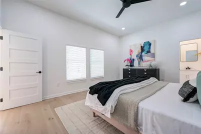 10118 Briar Rose Drive, Houston, TX 77042 - Photo 20