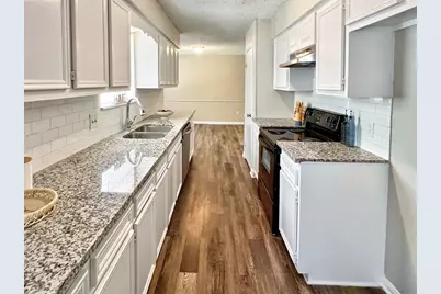 113 June Court, Richwood, TX 77531 - Photo 10