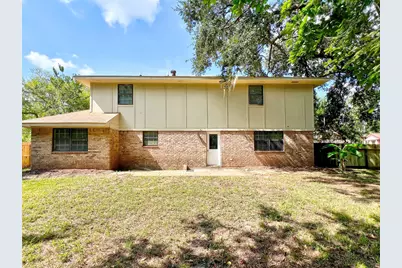 113 June Court, Richwood, TX 77531 - Photo 4