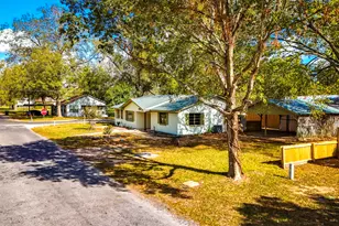 703 Austin St, Columbus, TX 78934 - Photo 30