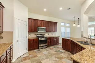 3505 Firenze Dr, Friendswood, TX 77546 - Photo 6