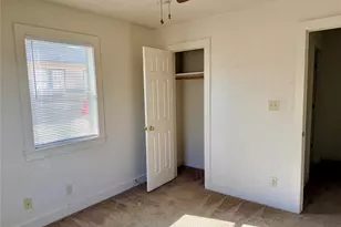 502 W Third St, Brenham, TX 77833 - Photo 6