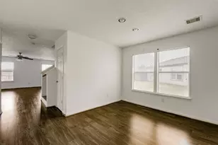 834 Sweet Flower Dr, Houston, TX 77073 - Photo 8