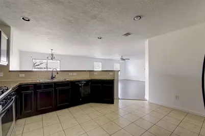 834 Sweet Flower Drive, Houston, TX 77073 - Photo 18