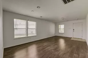 834 Sweet Flower Dr, Houston, TX 77073 - Photo 4