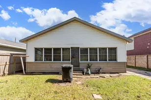 5822 Grace Ln, Houston, TX 77021 - Photo 6