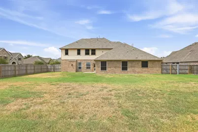 4002 Broadmoor Drive, Mont Belvieu, TX 77523 - Photo 6