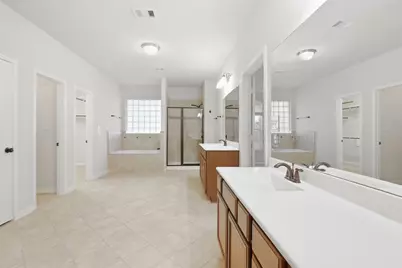 4002 Broadmoor Drive, Mont Belvieu, TX 77523 - Photo 30