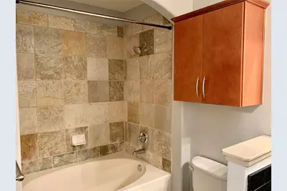 1901 Post Oak Boulevard #4405, Houston, TX 77056 - Photo 8