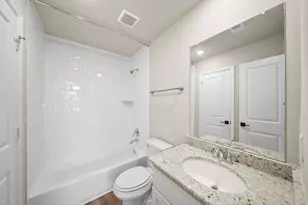 1015 Groveton Ridge Ln, Pinehurst, TX 77362 - Photo 18