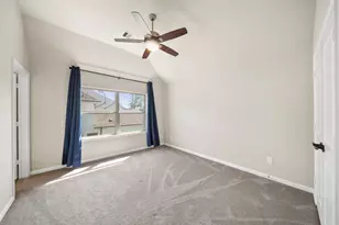 1015 Groveton Ridge Ln, Pinehurst, TX 77362 - Photo 32