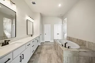 1015 Groveton Ridge Ln, Pinehurst, TX 77362 - Photo 8