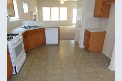 205 Maple Lane, Conroe, TX 77304 - Photo 8