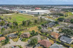 15226 E Hutchinson Cir, Houston, TX 77071 - Photo 40