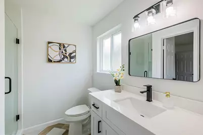 15226 E Hutchinson Circle, Houston, TX 77071 - Photo 24