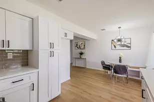 15226 E Hutchinson Cir, Houston, TX 77071 - Photo 18