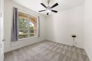 10235 S Goshawk Trl, Conroe, TX 77385 - Photo 4