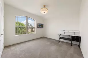 10235 S Goshawk Trl, Conroe, TX 77385 - Photo 18