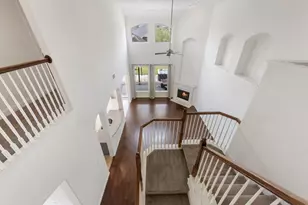 10235 S Goshawk Trl, Conroe, TX 77385 - Photo 14