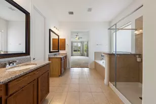 10235 S Goshawk Trl, Conroe, TX 77385 - Photo 12