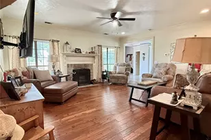 635 Texla Rd, Vidor, TX 77662 - Photo 10