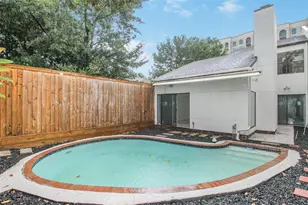1735 Norfolk St, Houston, TX 77098 - Photo 2