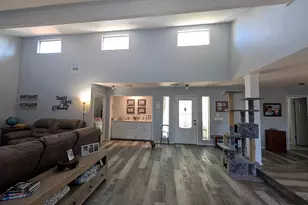 133 Spanish Moss Ln, Lake Jackson, TX 77566 - Photo 10