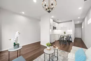 18846 Elegance Ave, Spring, TX 77379 - Photo 4