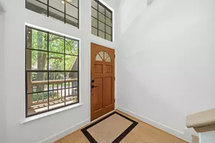 135 E Wilde Yaupon, The Woodlands, TX 77381 - Photo 6
