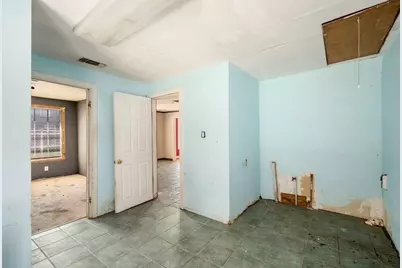 1039 W Cavalcade Street, Houston, TX 77009 - Photo 2