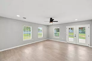 5930 County Rd 396, Alvin, TX 77511 - Photo 24