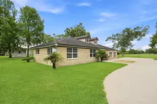 5930 County Rd 396, Alvin, TX 77511 - Photo 38