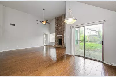 13030 Hollow Brook Drive, Houston, TX 77082 - Photo 12