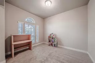 13509 Silent Walk Dr, Pearland, TX 77584 - Photo 4