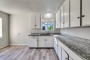 7622 S Hall St, Houston, TX 77028 - Photo 14