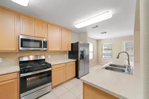 35 N Star Ridge Cir, The Woodlands, TX 77382 - Photo 4