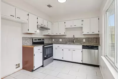 14067 Towneway Drive, Sugar Land, TX 77498 - Photo 10