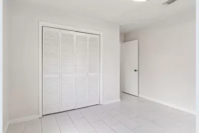 14067 Towneway Drive, Sugar Land, TX 77498 - Photo 12