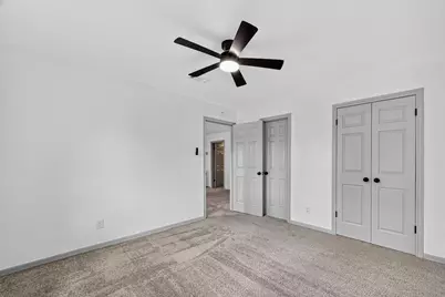 10306 Golden Meadow Drive, Houston, TX 77064 - Photo 32