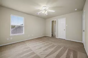 9934 E Yearling Pl, Conroe, TX 77385 - Photo 26